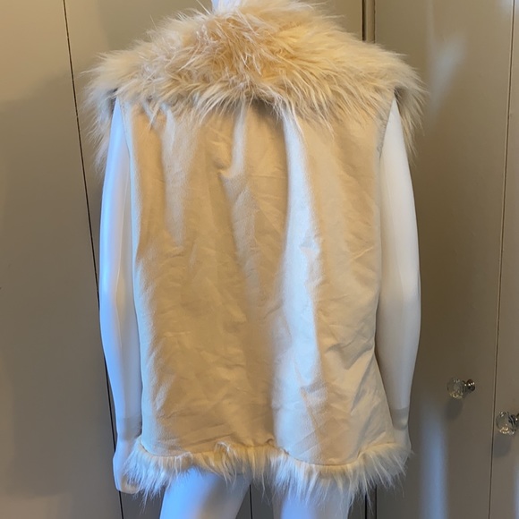 Simply Vera Wang Vest - Picture 6 of 10